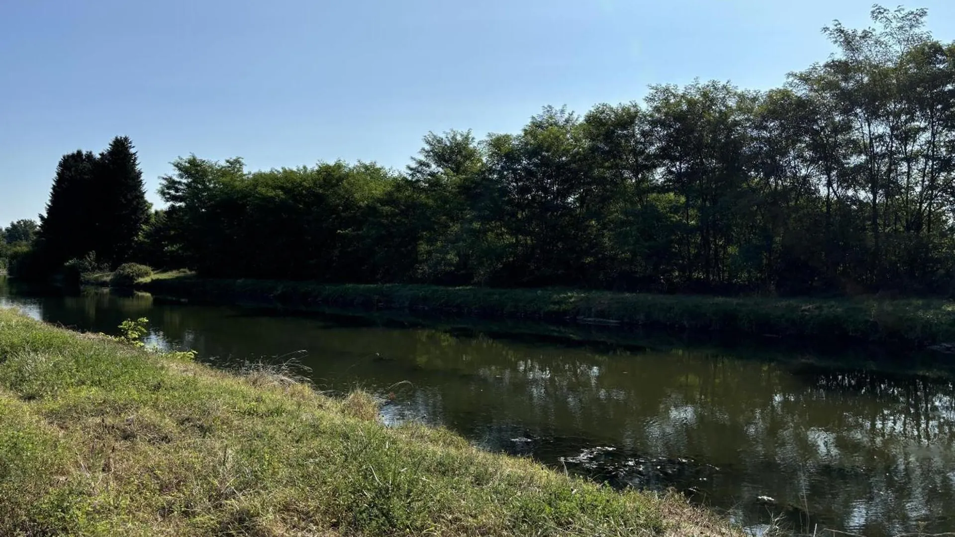 Maison Avec Jardin Pres Du Canal Et De La Loire, Equipement Complet, Parfait Pour Familles - Fr-1-489-550 Diou  0*, Diou (Allier)